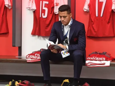 Sanchez đầy căng thẳng trước thềm Community Shield