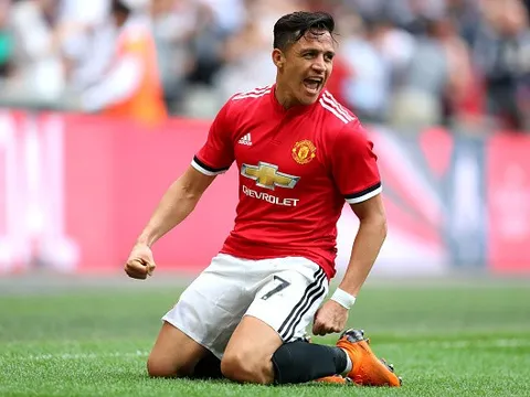 Sanchez thăng hoa, Man United ngược dòng ghi tên vào chung kết