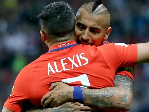 Sanchez thất vọng ra mặt khi Man Utd không mua Vidal