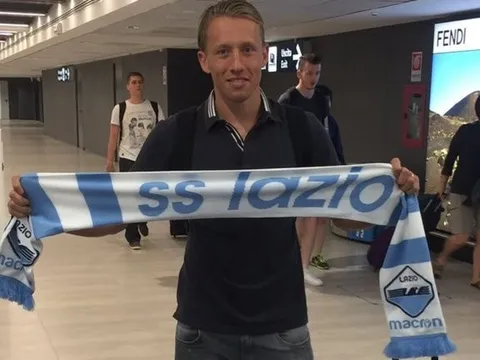 Sao Liverpool đã có mặt tại Italia, chờ ra mắt Lazio