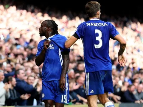 Sarri mang đến 'tin xấu' cho Marcos Alonso và Victor Moses