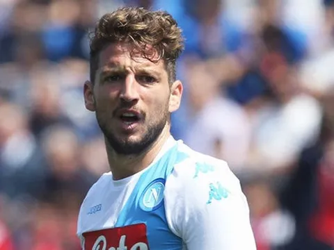 'Sát thủ' Napoli sẽ khước từ Mourinho trong mùa hè này?