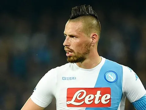 Sau hơn 10 năm, lần đầu Hamsik cân nhắc rời Napoli