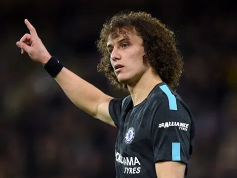 Sau tất cả, Sarri đã LÊN TIẾNG về tương lai David Luiz