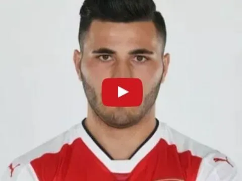 Sead Kolasinac chơi cực hay trong chuyến du đấu Hè 2017