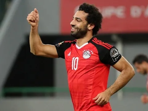 Ngay cả Messi còn lận đận tại Argentina, Salah có gì để kỳ vọng?