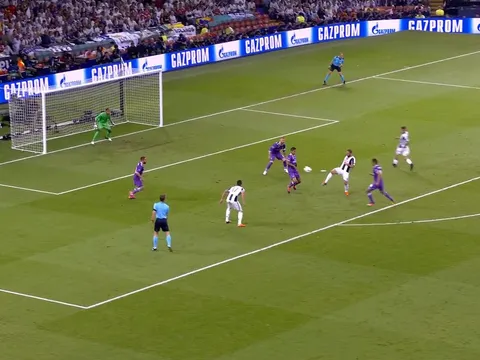 Siêu phẩm của Mario Mandzukic vs Real (CK Champions League 2017)