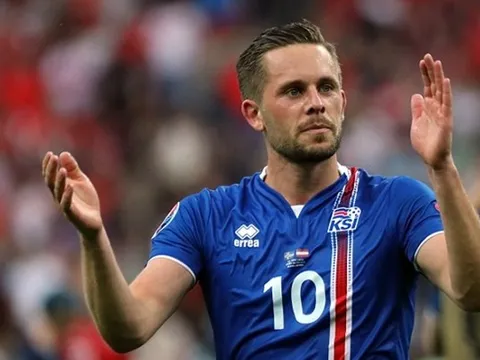 Sigurdsson day dứt vì đá hỏng penalty
