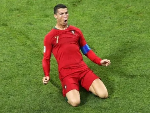 Silva: "Tuổi càng cao, Ronaldo càng lợi hại"