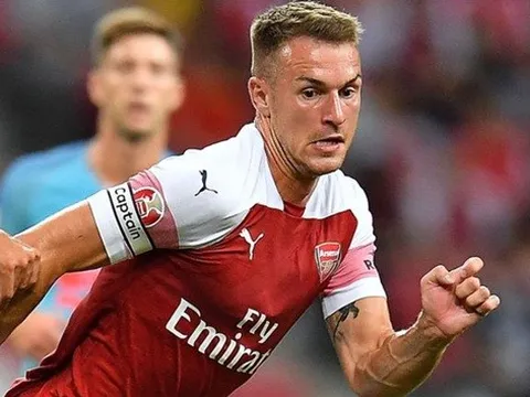 Quá trình thương thảo hợp đồng tiến triển, Arsenal sắp khiến Chelsea "việt vị"