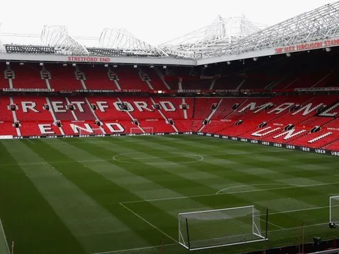 'Phù thủy chuyển nhượng' Ribalta chính thức rời Man Utd