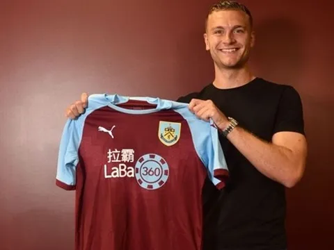 CHÍNH THỨC: Burnley phá két, chiêu mộ ngôi sao 15 triệu bảng từ Middlesbrough
