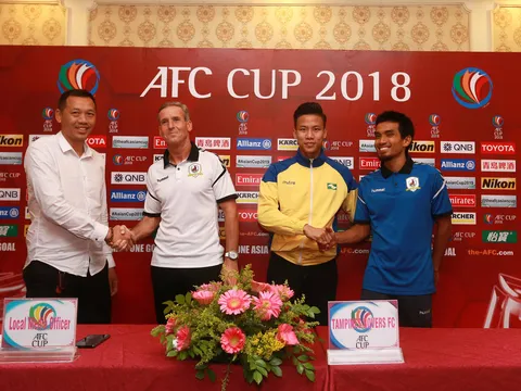 HLV Đức Thắng: "Chơi tất tay ở AFC Cup vì thương hiệu bóng đá Việt Nam"