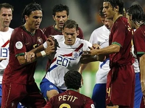 Thất kinh với 20 khoảnh khắc gây sốc tại các kỳ World Cup (Phần 1)
