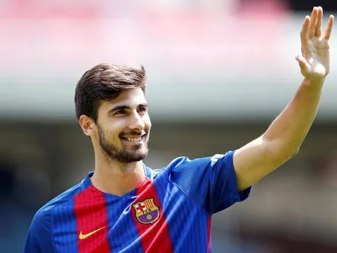 So sáng tài năng Andre Gomes tại Valencia và Barcelona
