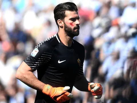 'Sói già' Monchi lên tiếng, vụ Alisson Becker kết thúc?
