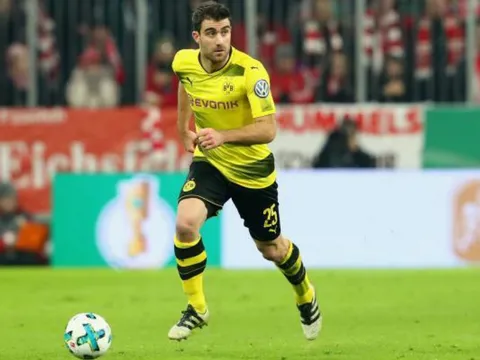 Mislintat ra tay, Arsenal chốt ngay sao Dortmund