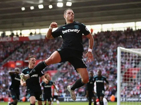 Southampton 3-2 West Ham: Chicharito không cứu nổi "Búa tạ"
