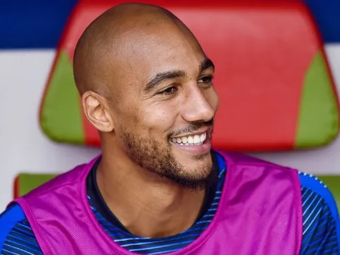 Giám đốc Sevilla hé lộ tương lai của N'Zonzi