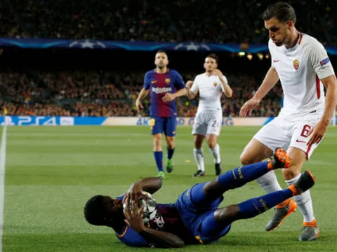 Strootman 'hổ báo' xông tới, Umtiti ôm bóng cố thủ