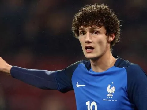 Stuttgart đã sở hữu 'món hời' Benjamin Pavard như thế nào?