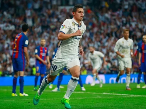Sút tung lưới Barca, James vẫn bị Real thanh lý