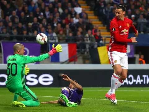 Tâm điểm Man United vs Anderlecht: Tàn nhẫn hoặc ôm hận