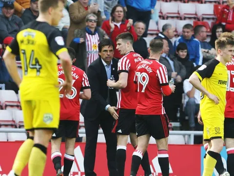 TẤN BI KỊCH: Sunderland rơi tự do, chạm đáy hạng 3