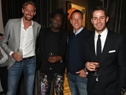 Terry tiệc tùng linh đình sau khi tuyên bố rời Chelsea