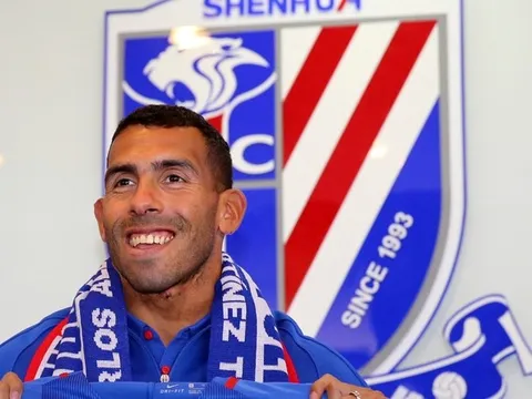 Carlos Tevez chê bóng đá Trung Quốc khờ khạo, kém phát triển