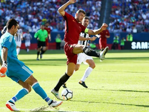 Thành Milan mua sắm mạnh tay, Buffon nghĩ gì?
