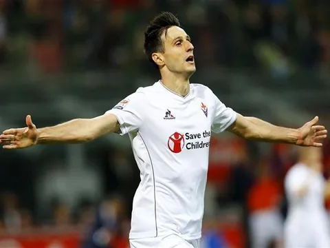 Thành Milan sôi sục vì sao Fiorentina