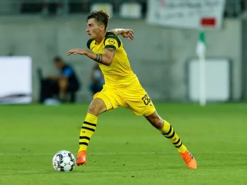 Thất bại trước Napoli, nhưng Dortmund có lý do để vui mừng