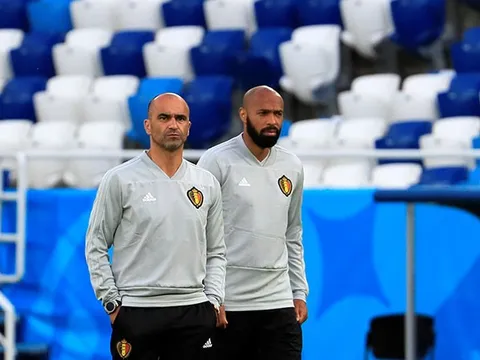 Thierry Henry và cuộc chơi của người HLV đứng trong bóng tối