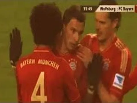 Thời còn chơi cho Bayern, Mandzukic cũng ngã bàn đèn đẹp thế này