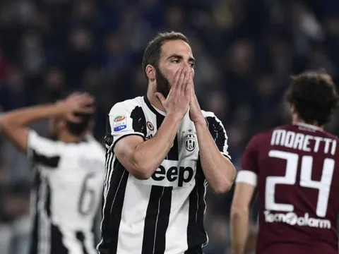 Thống kê Serie A vòng 35: Juventus mất vui vì 'người hàng xóm'
