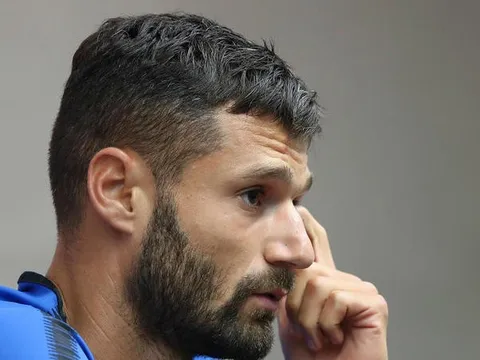 Thua Inter, Chelsea cũng mất luôn cơ hội mua Candreva