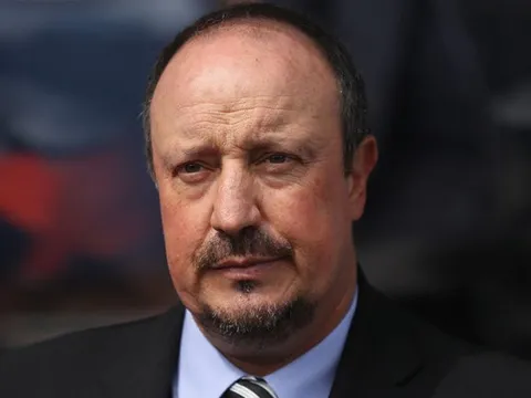 Thua liên tiếp tại Ngoại hạng Anh, Benitez run rẩy