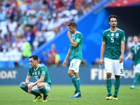 Thủng lưới liên tiếp phút bù giờ, Đức chính thức chia tay World Cup