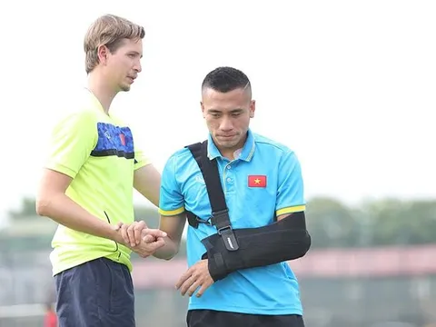 Cửa World Cup đóng sập, Tiến Dụng buồn muốn khóc