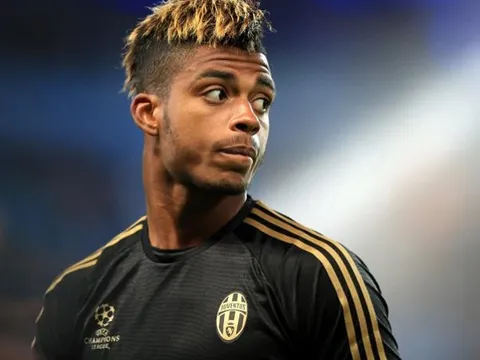 Tiền vệ Juventus trở thành hàng 'hot' của Ngoại hạng Anh