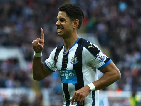 TIẾT LỘ: Barcelona hỏi mua tiền đạo Newcastle