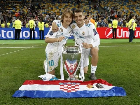 TIẾT LỘ: Lý do Kovacic bỏ M.U, chọn Chelsea là do... Modric?!