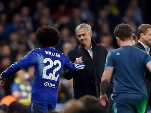 TIẾT LỘ: Man Utd 'gõ cửa' Chelsea, đòi lấy Willian