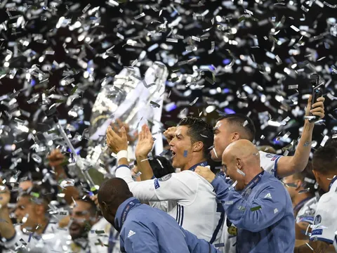 TIẾT LỘ: Ronaldo đòi rời Real từ trước nhưng bị ngăn cản