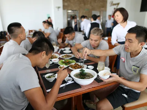 Đội bóng HLV Miura tăng cường dinh dưỡng sẵn sàng bứt tốc giai đoạn cuối V-League 2018