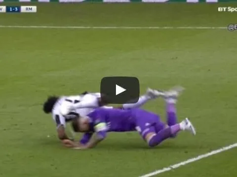 Tình huống dẫn đến thẻ đỏ vô duyên của Juan Cuadrado vs Real Madrid