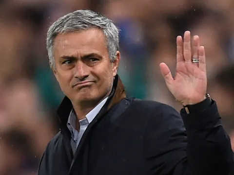 Mua sao Barca, Mourinho gặp ngay 'kèo' khó