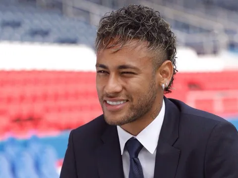 Toàn cảnh buổi lễ ra mắt Neymar tại PSG