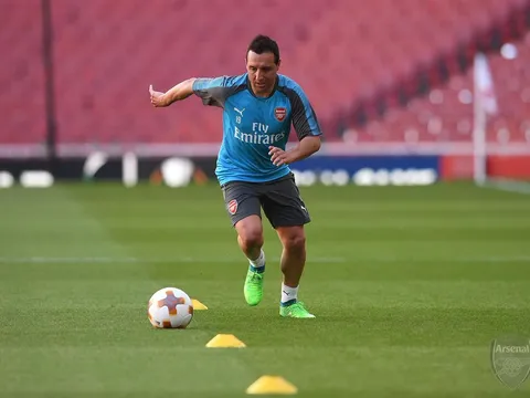 TOÀN CẢNH ngày trở lại của Santi Cazorla